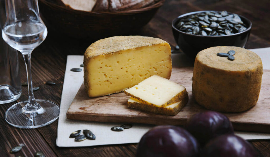 Steirischer Kürbiskernkäse
